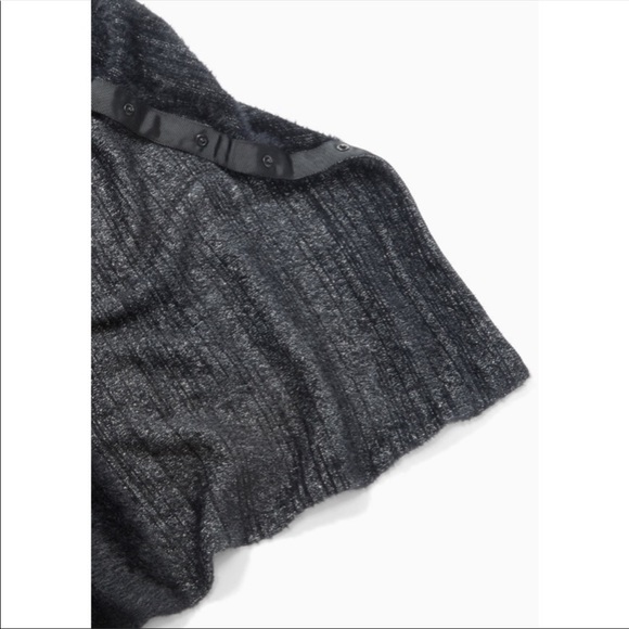 Stella & Dot Kaci Versatile Scarf - Picture 4 of 4